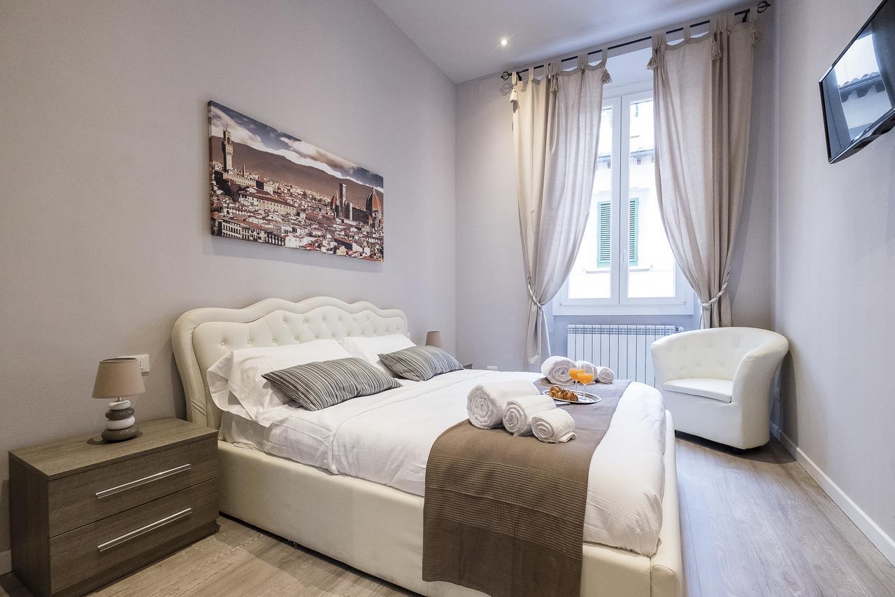 Silver Novella Luxury Apartment - Centro Storico Florence Extérieur photo